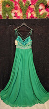 MORILEE Style 99129 Size 12 Emerald