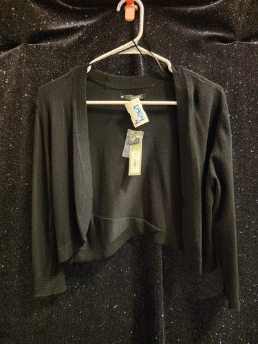 APT 9 Style D904 Size 4 Black