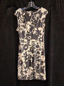 CHAPS Style D920 Size 12 Grey Ivory Print