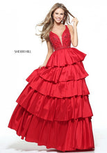SHERRI HILL Style 50719 Size 6 Red