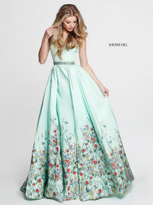 SHERRI HILL Style 51232 Size 8 Green Print