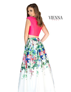 VIENNA Style 7801 Size 8 Fuchsia/White